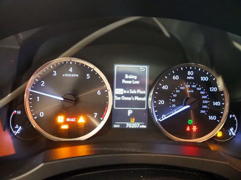 2017 LEXUS IS 300  