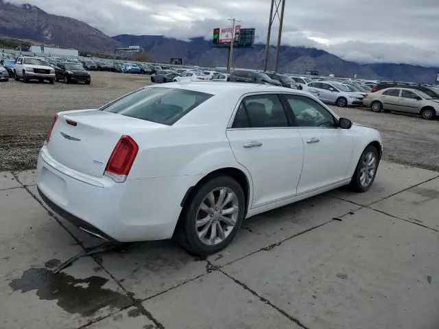 2019 CHRYSLER 300 LIMITED  