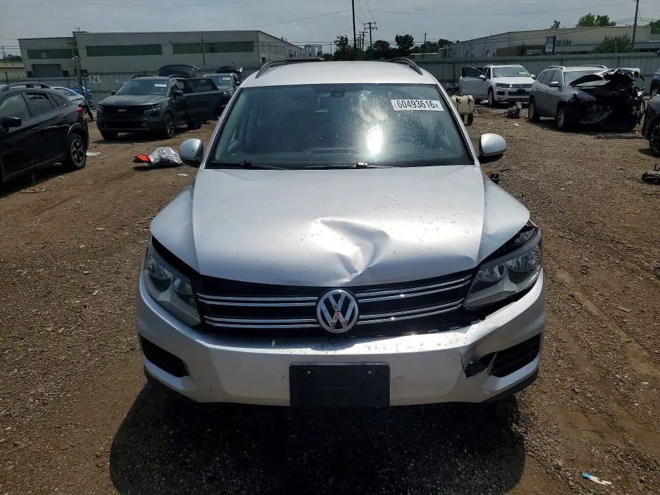 2017 VOLKSWAGEN TIGUAN S  