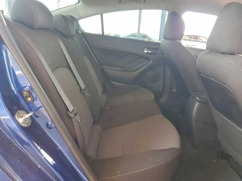 2018 KIA FORTE S  