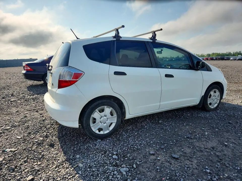 2013 HONDA FIT DX-A  