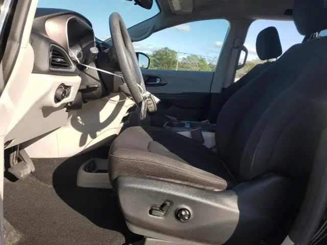 2017 CHRYSLER PACIFICA TOURING L  