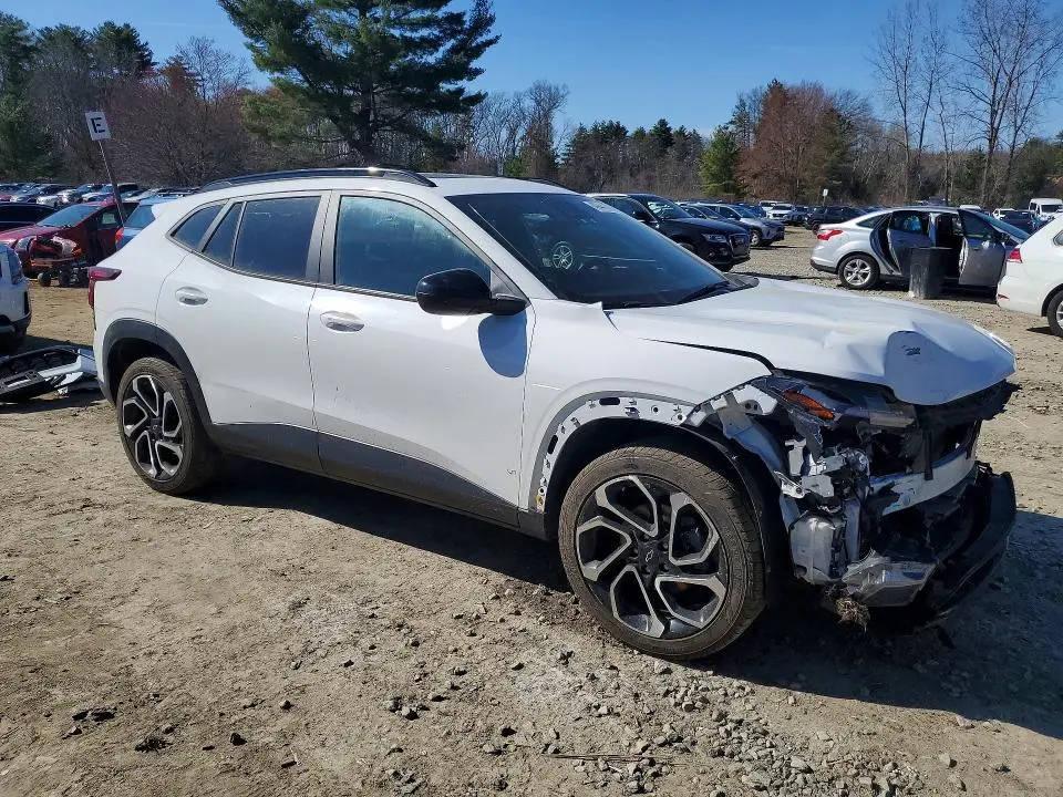 2024 CHEVROLET TRAX 2RS  