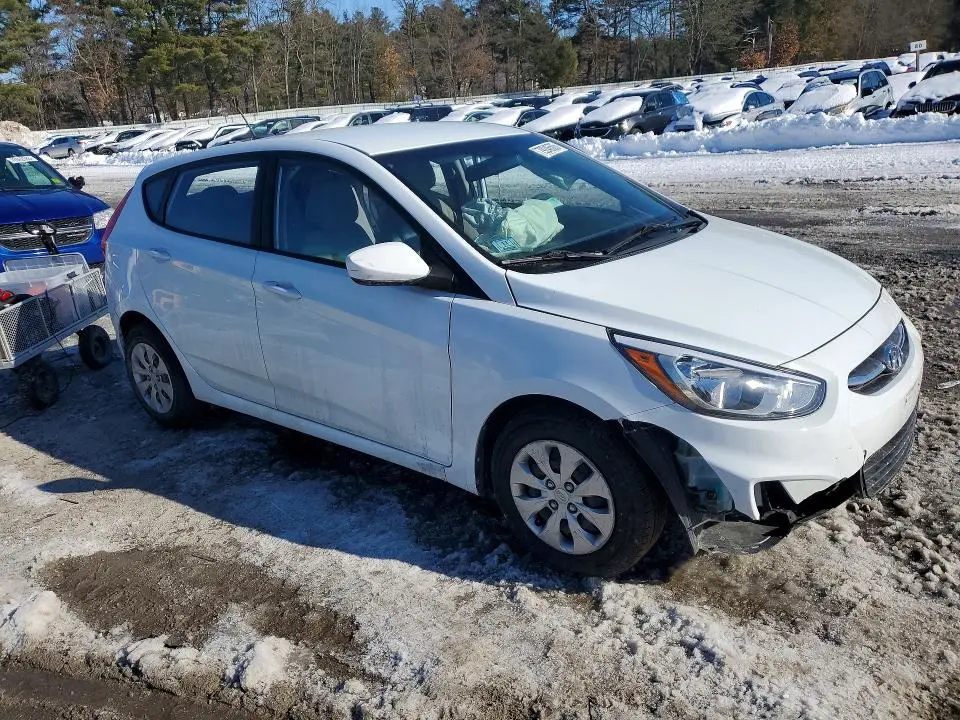 2017 HYUNDAI ACCENT SE  