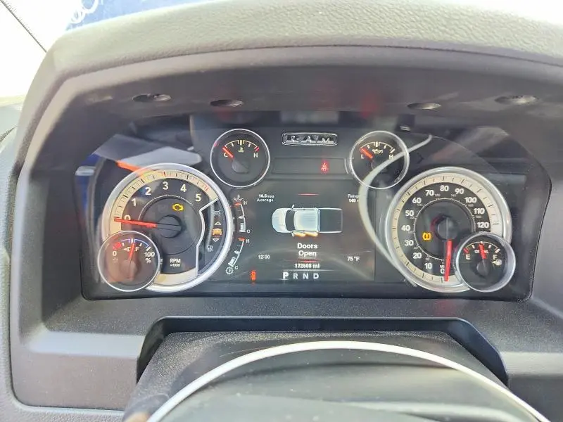 2014 RAM 1500 SLT  