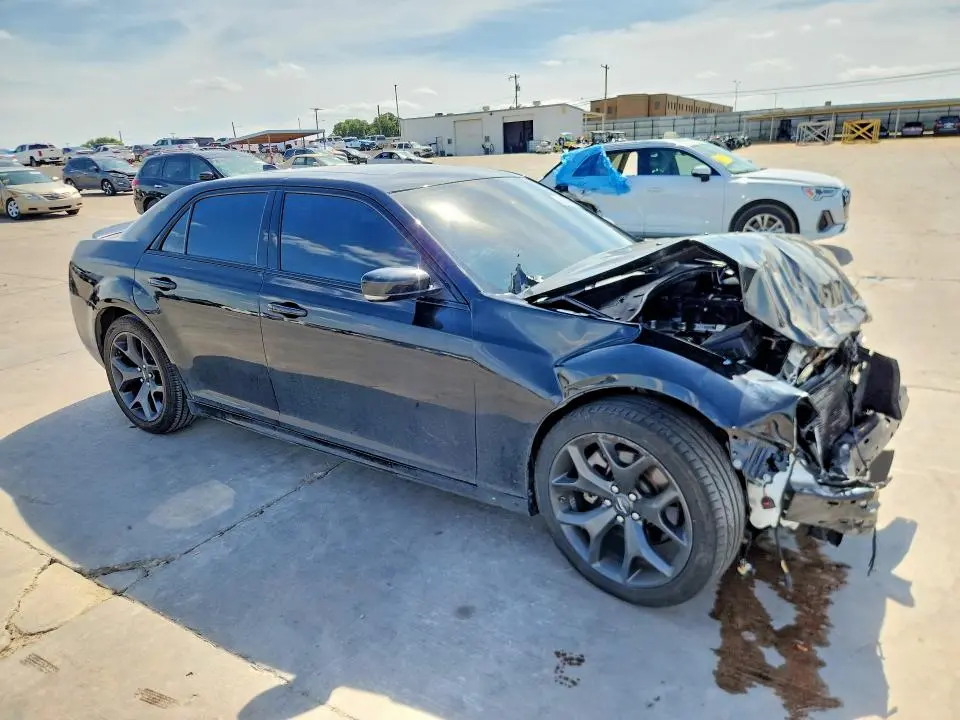 2023 CHRYSLER 300 S  