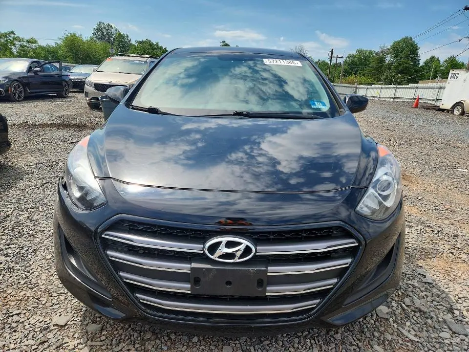 2016 HYUNDAI ELANTRA GT BASE  