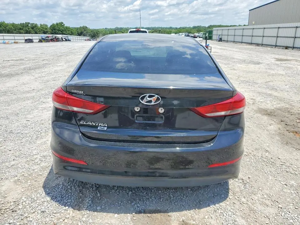 2018 HYUNDAI ELANTRA SE  