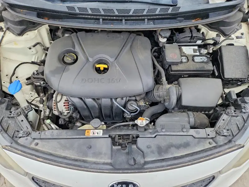 2016 KIA FORTE LX  