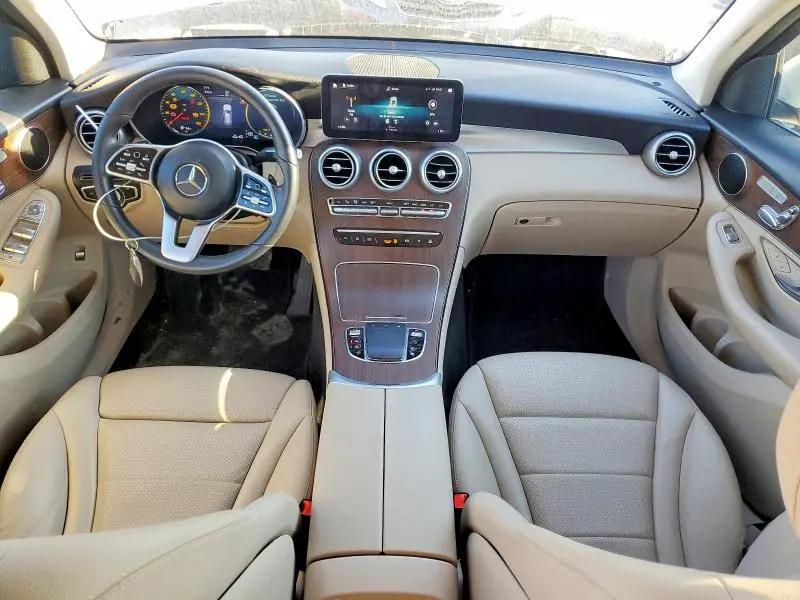2022 MERCEDES-BENZ GLC 300  