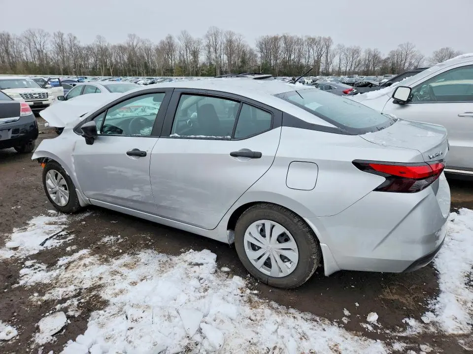 2023 NISSAN VERSA S  