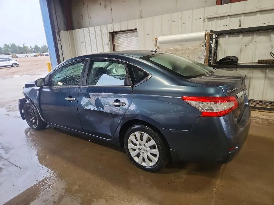 2015 NISSAN SENTRA SV  