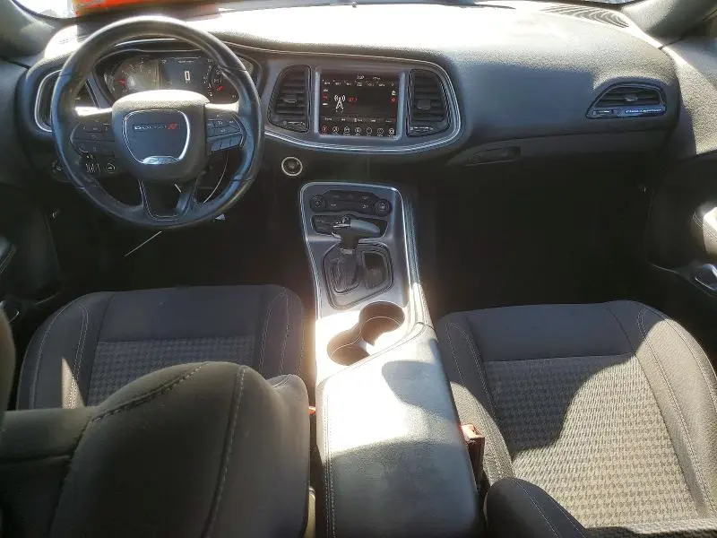 2017 DODGE CHALLENGER SXT  