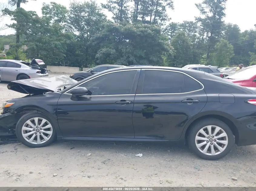 2019 TOYOTA CAMRY LE