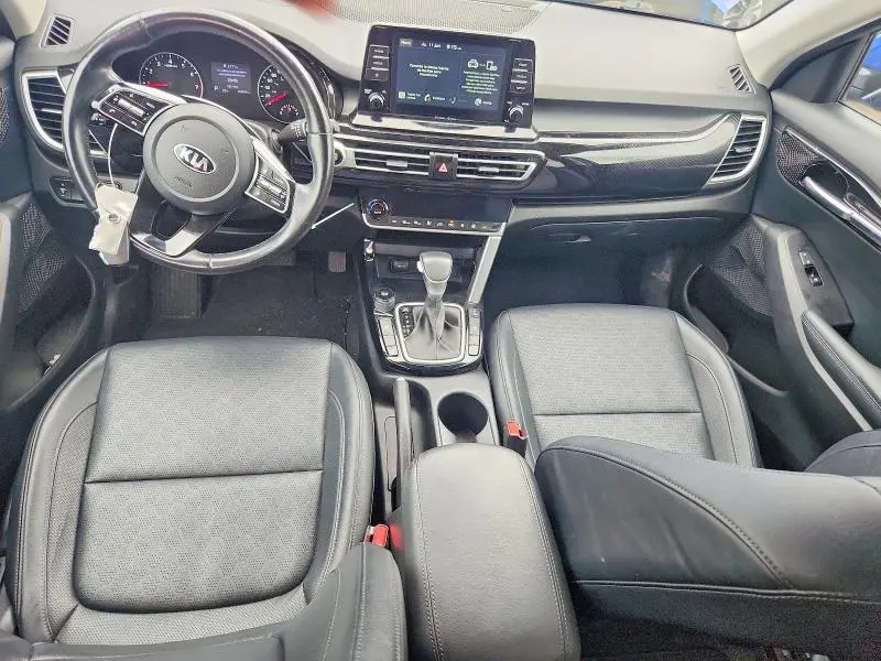 2021 KIA SELTOS S  