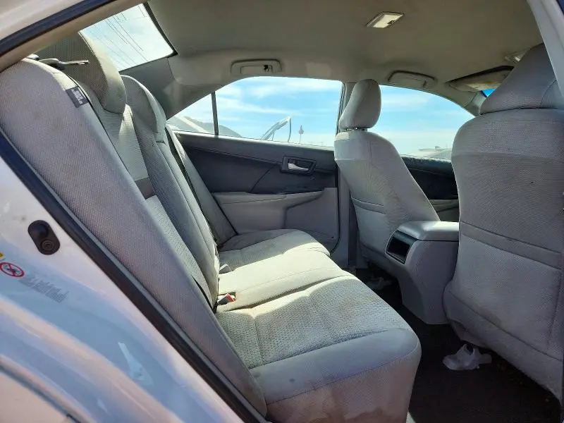 2014 TOYOTA CAMRY LE  