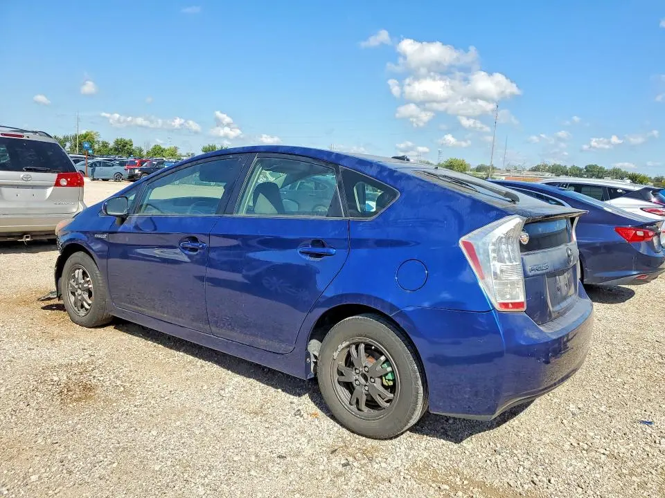 2010 TOYOTA PRIUS II  