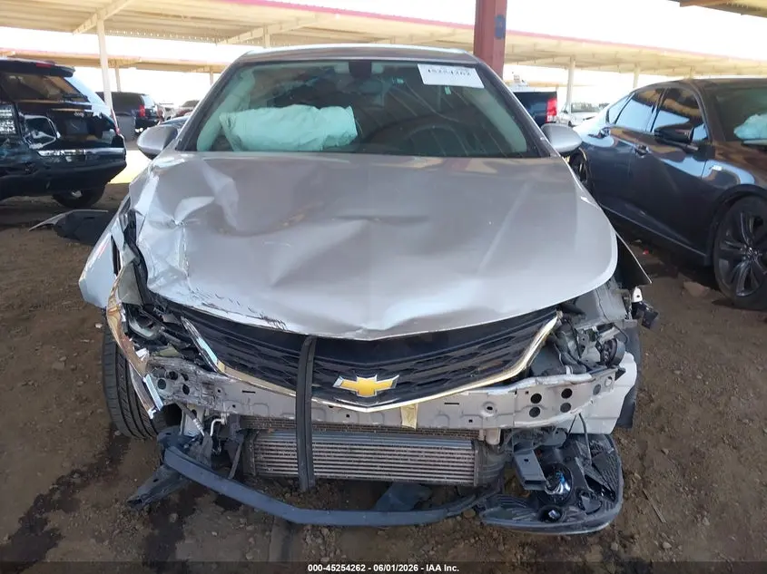 2018 CHEVROLET CRUZE LT AUTO