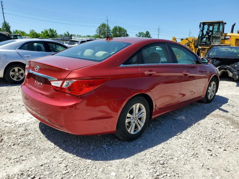 2013 HYUNDAI SONATA GLS  