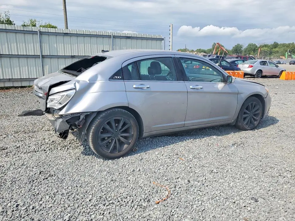 2014 CHRYSLER 200 LIMITED  
