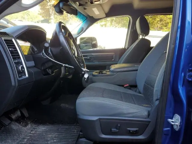 2016 RAM 1500 SLT