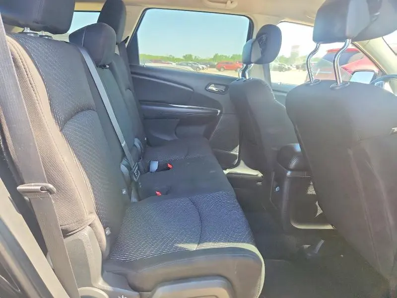 2015 DODGE JOURNEY SE  