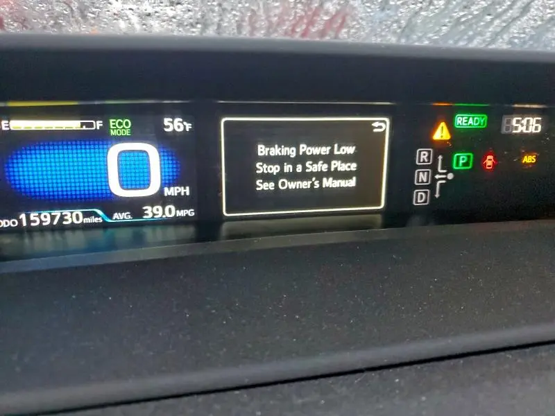 2020 TOYOTA PRIUS LE  