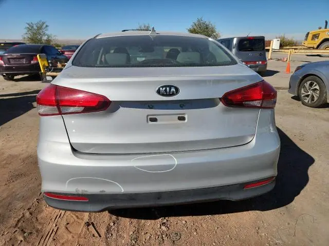 2017 KIA FORTE LX  