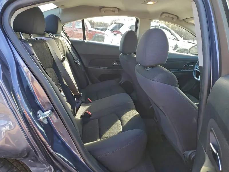 2013 CHEVROLET CRUZE LT  