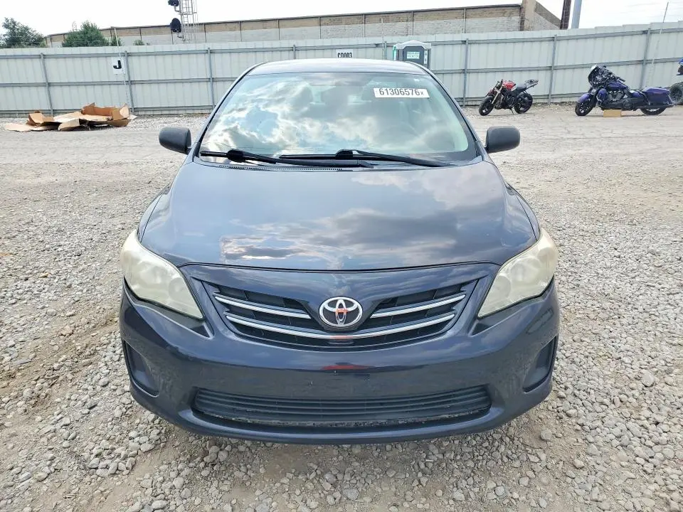 2013 TOYOTA COROLLA LE  