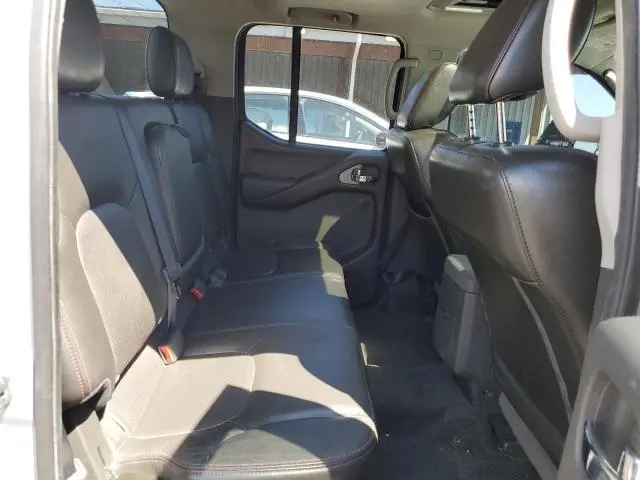 2011 NISSAN FRONTIER S