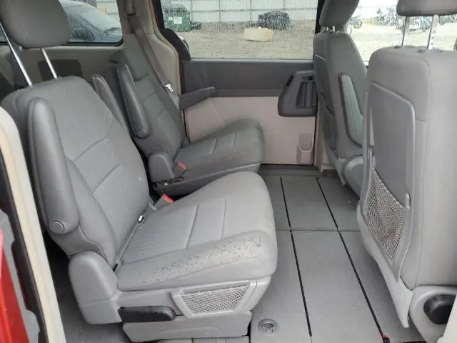 2010 CHRYSLER TOWN & COUNTRY TOURING  