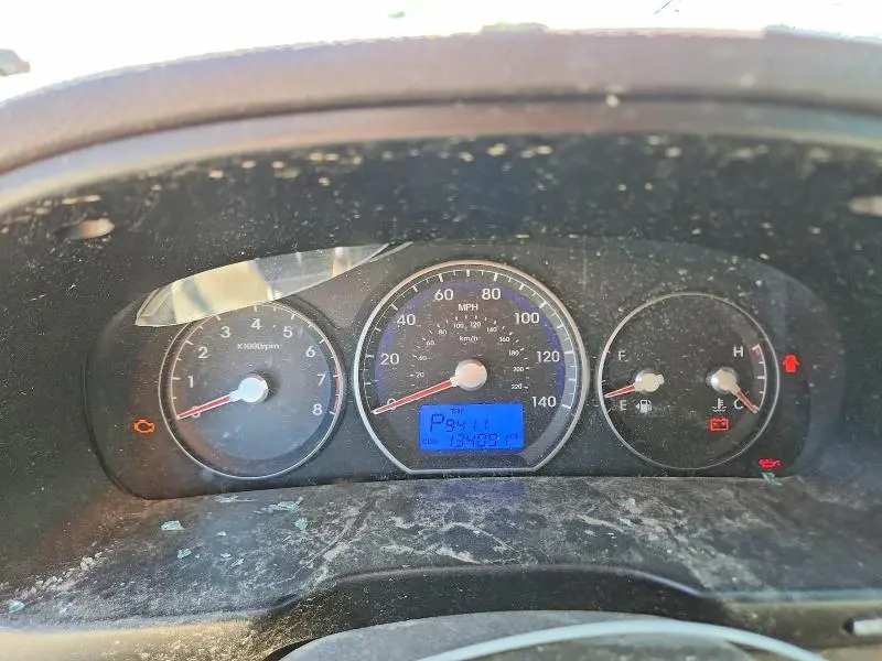 2012 HYUNDAI SANTA FE SE  