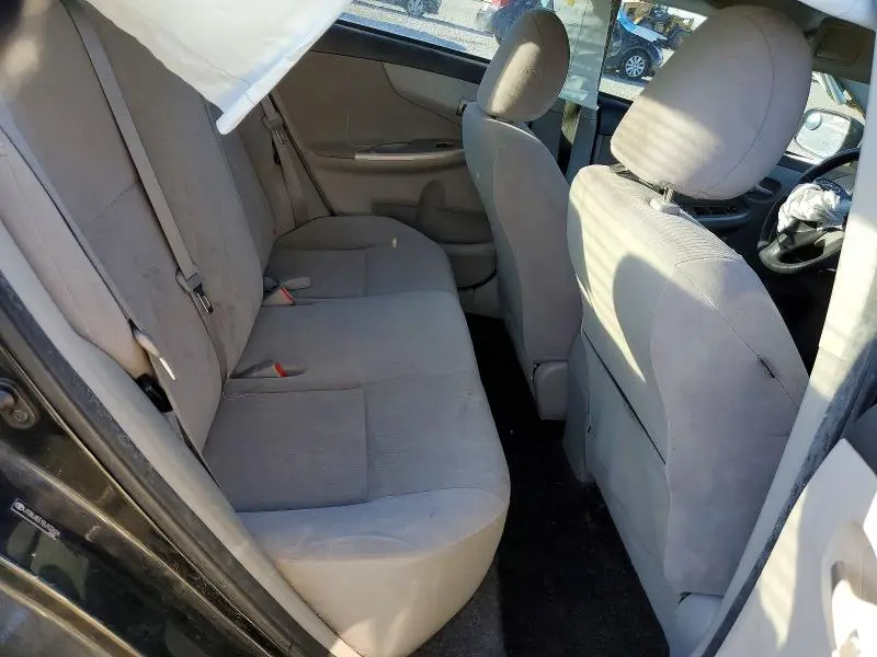 2011 TOYOTA COROLLA LE  