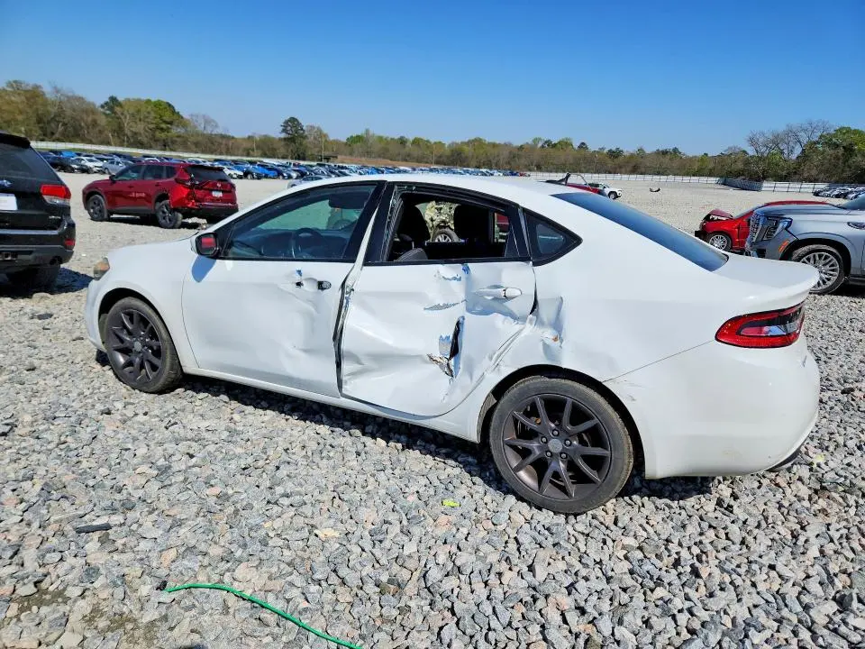 2016 DODGE DART SXT  