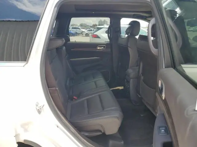 2016 JEEP GRAND CHEROKEE SUMMIT  