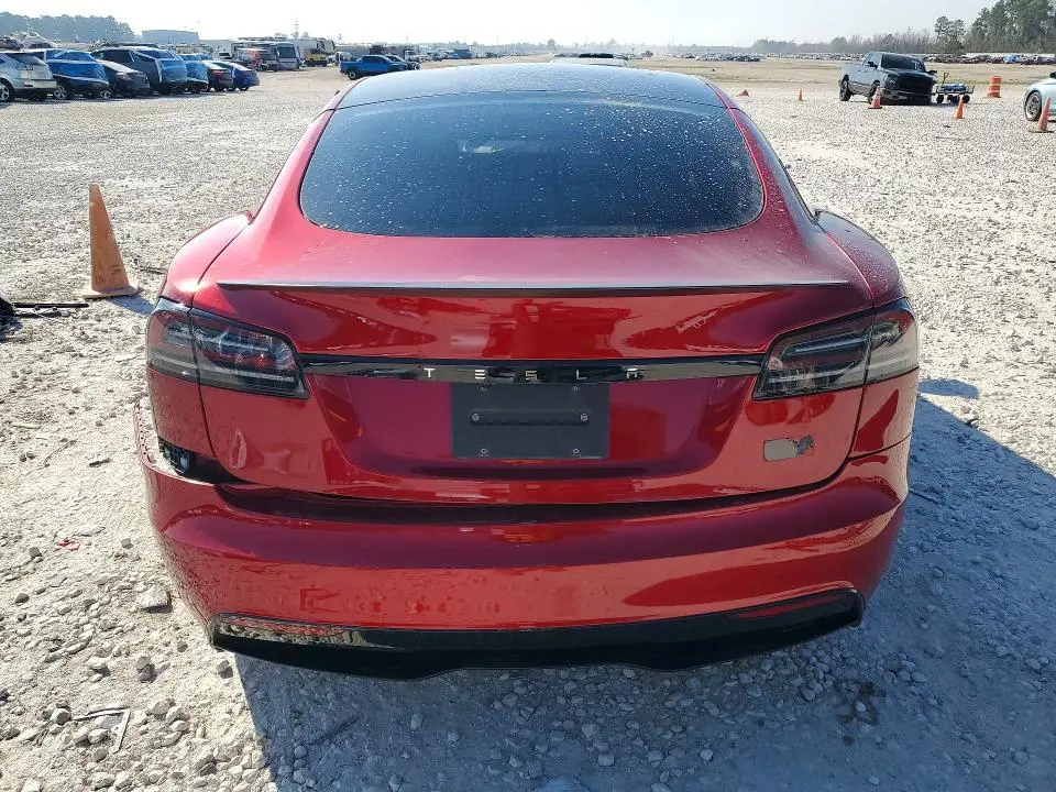 2024 TESLA MODEL S   