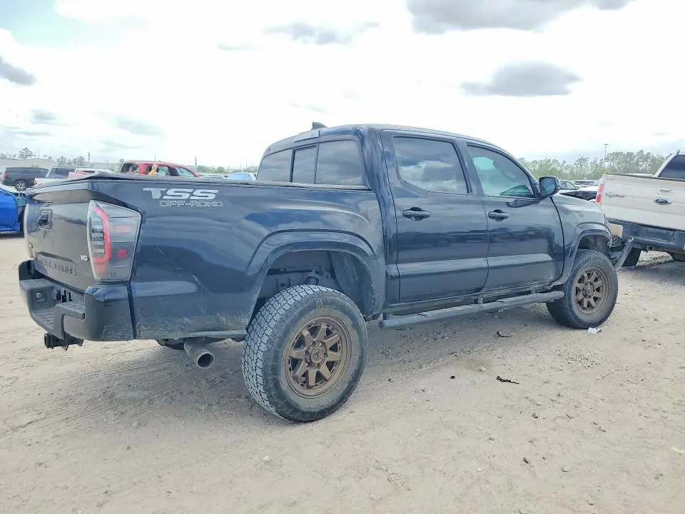 2023 TOYOTA TACOMA SR V6  
