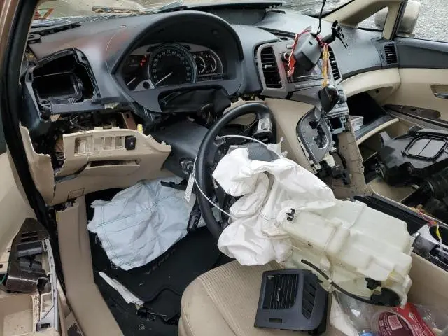 2010 TOYOTA VENZA   