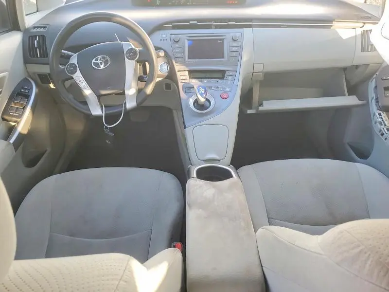 2015 TOYOTA PRIUS THREE  