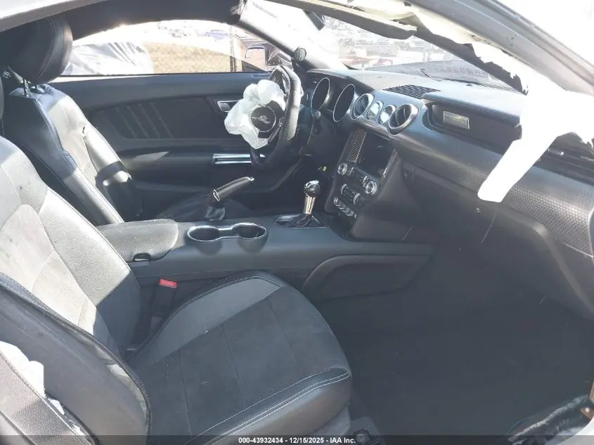 2019 FORD MUSTANG GT PREMIUM