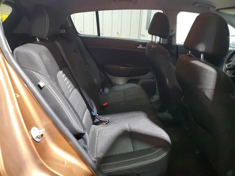 2018 KIA SPORTAGE LX  