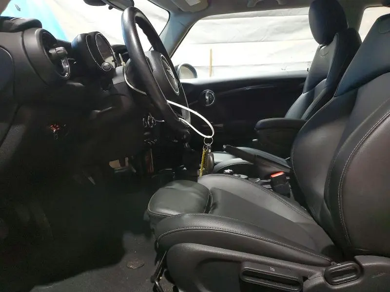 2019 MINI COOPER S  