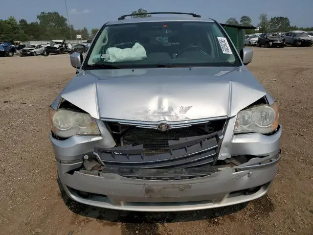 2010 CHRYSLER TOWN & COUNTRY TOURING  