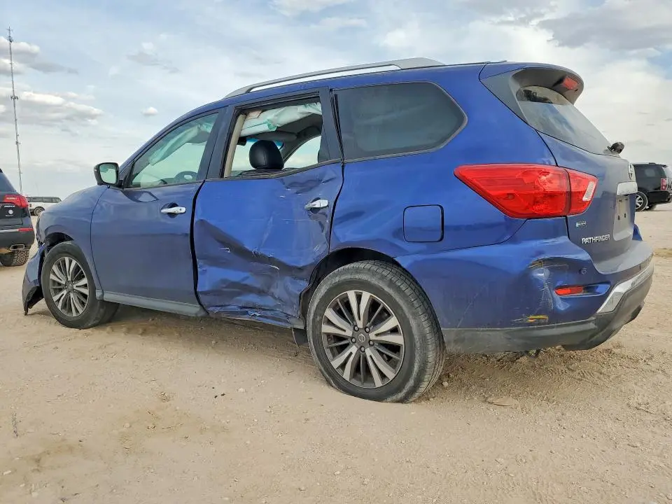 2020 NISSAN PATHFINDER SL  