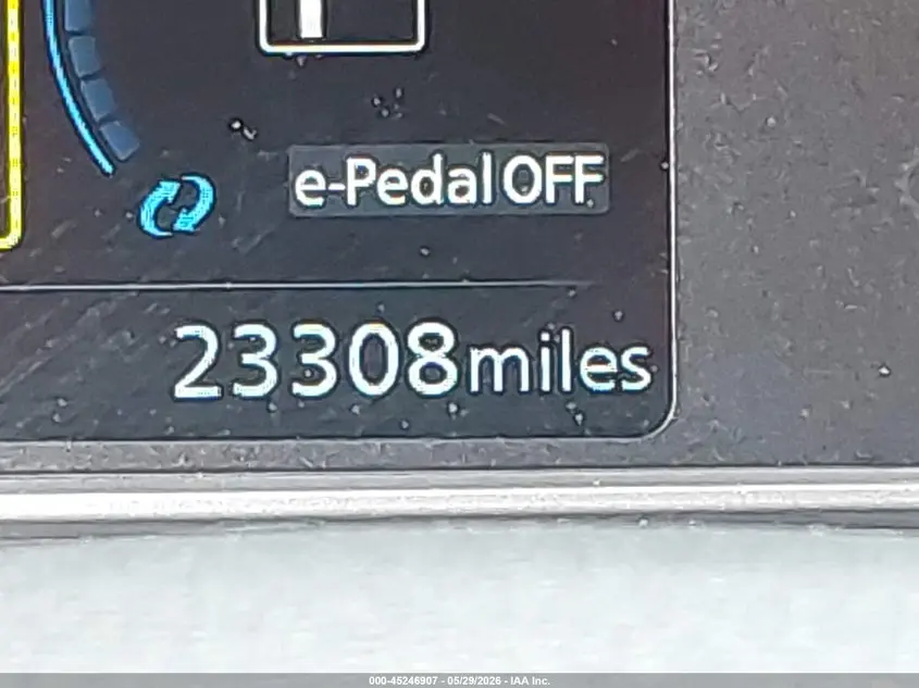 2020 NISSAN LEAF SV 40 KWH