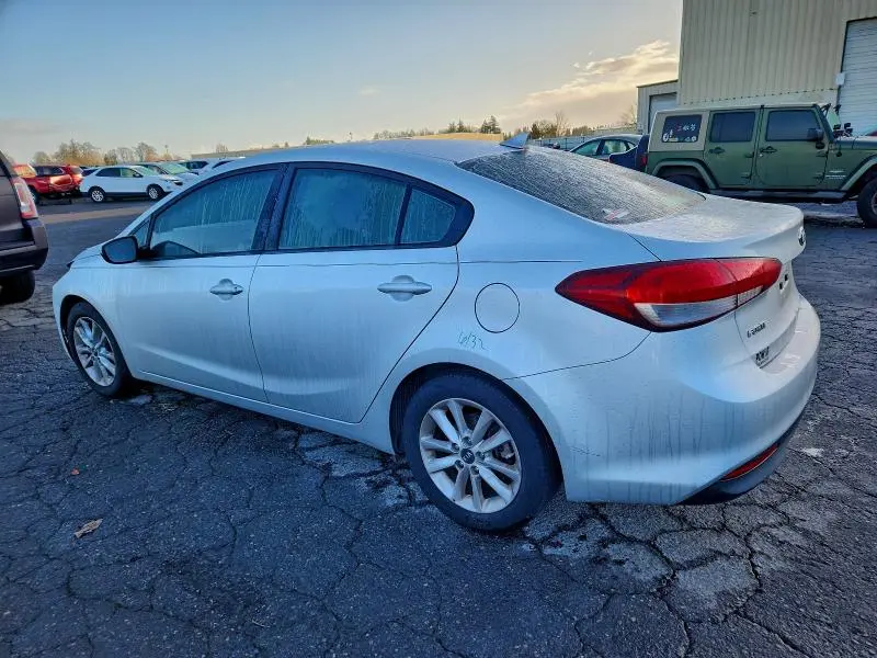 2017 KIA FORTE LX  