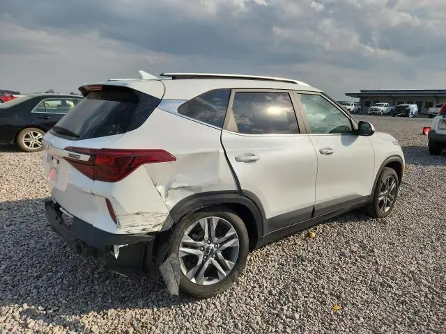 2023 KIA SELTOS S  