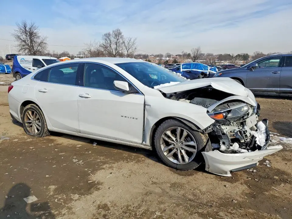 2017 CHEVROLET MALIBU LT  