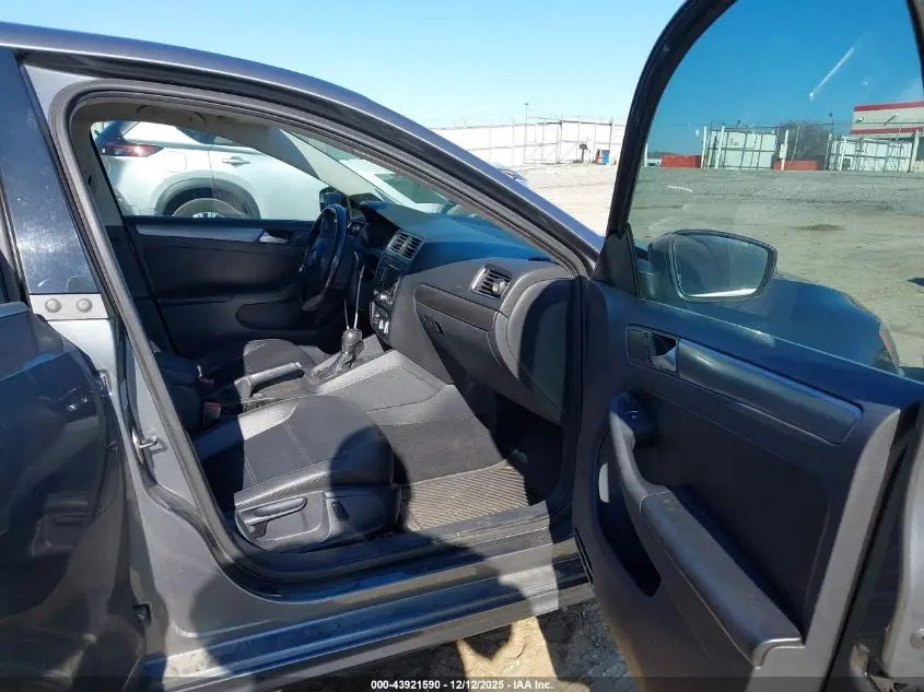 2014 VOLKSWAGEN JETTA 2.0L TDI